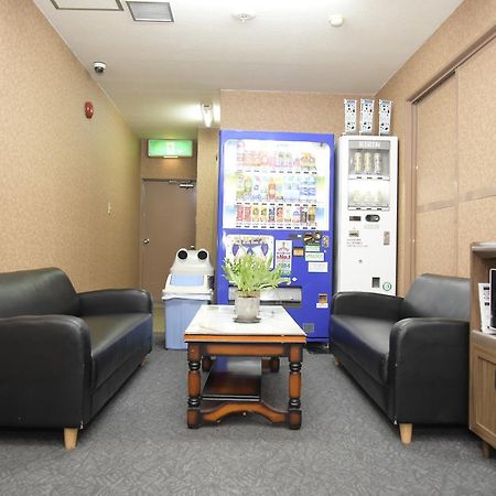 Business Hotel Shuttle 구마모토 외부 사진